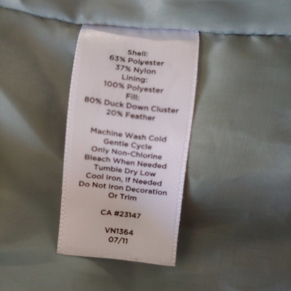 Talbots Green Metallic Funnel Neck Full Zip up Puffer Vest - Picture 10 of 10